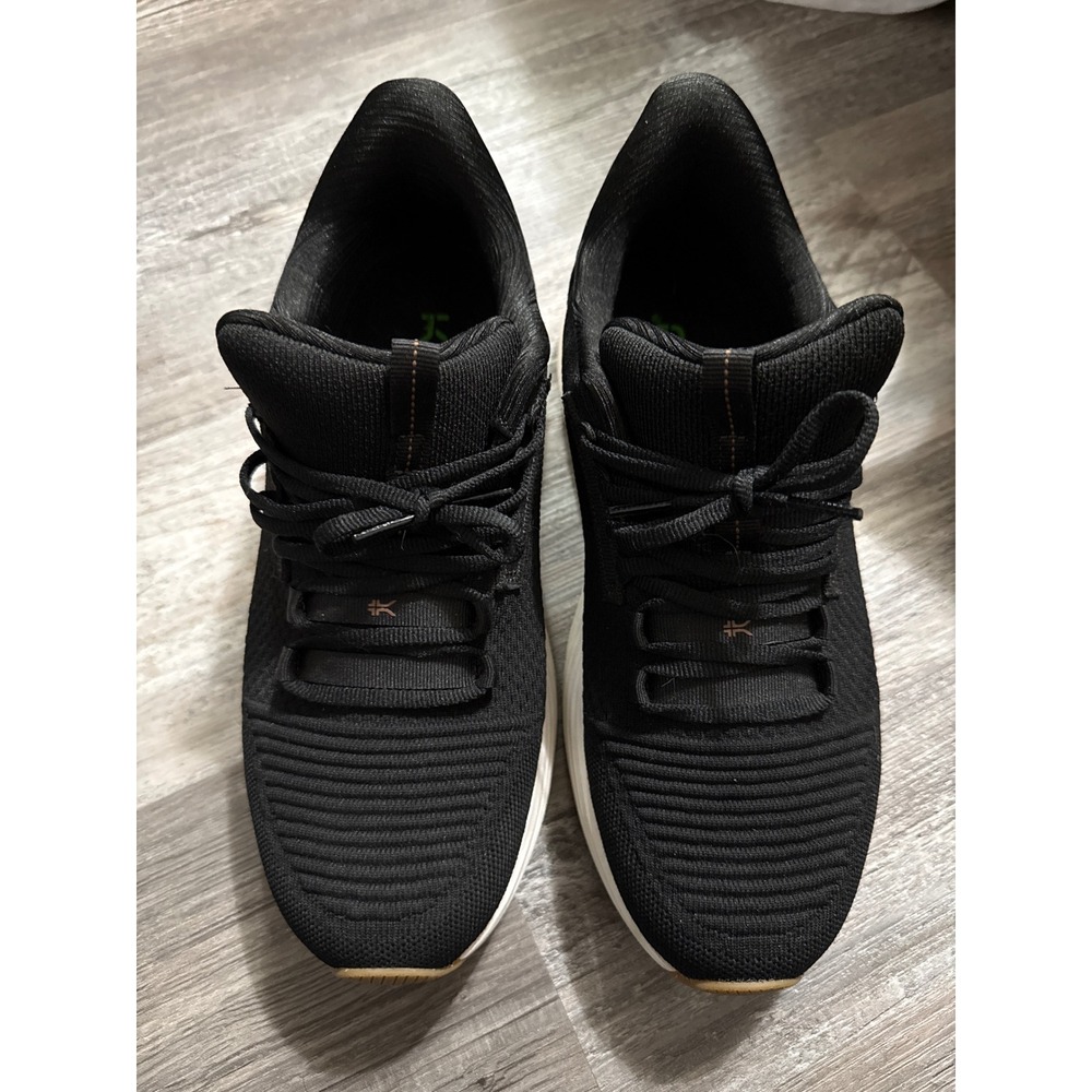 Kuru Atom Womens 10.5 Wide Black Athletic Running Walking Shoes KURUCLOUD+